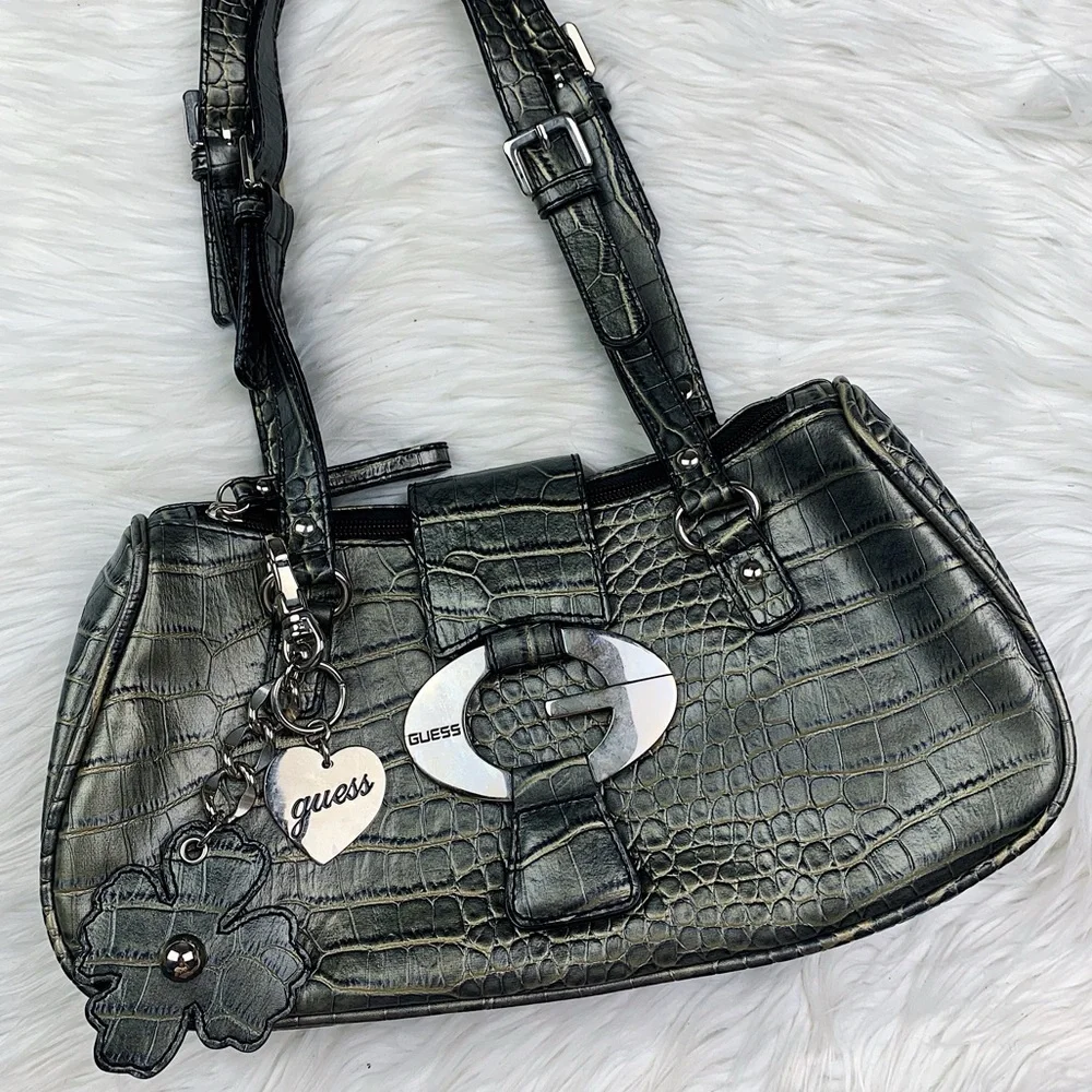Guess Y2K Faux Crocodile Leather Metal G Flap Shoulder Bag Flower Keychain Gray